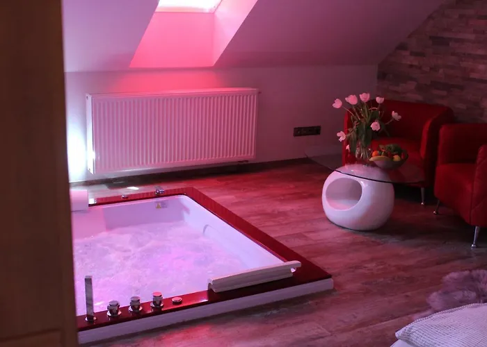 Romanticky Wellness Heinz Hotel